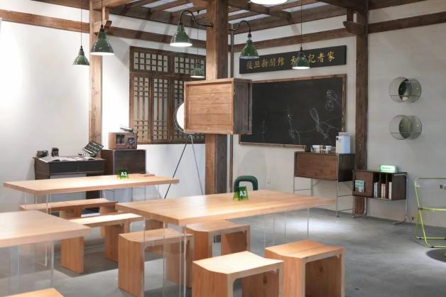 在秋霞电影网影院，怎么“看戏”？